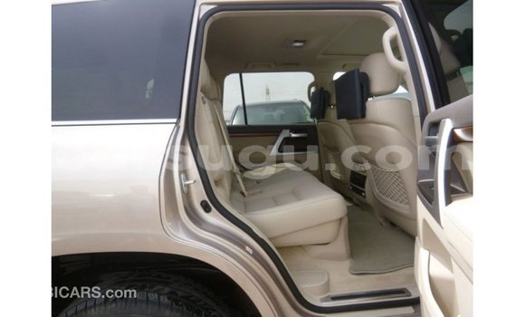 Sayi Imported Toyota Land Cruiser Sauran Mota in Import - Dubai a Burkina Faso Sayi Imported Toyota Land Cruiser Sauran Mota in Import - Dubai a Burkina Faso