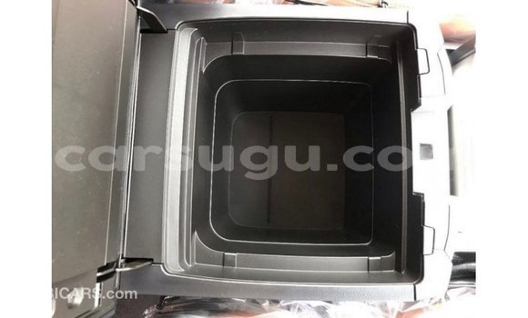 Acheter Import Voiture Toyota Land Cruiser Noir à Import - Dubai, Burkina-Faso Acheter Import Voiture Toyota Land Cruiser Noir à Import - Dubai, Burkina-Faso