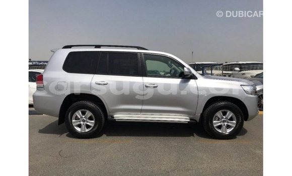 Sayi Imported Toyota Land Cruiser Sauran Mota in Import - Dubai a Burkina Faso Sayi Imported Toyota Land Cruiser Sauran Mota in Import - Dubai a Burkina Faso