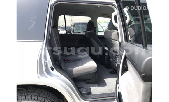 Sayi Imported Toyota Land Cruiser Sauran Mota in Import - Dubai a Burkina Faso Sayi Imported Toyota Land Cruiser Sauran Mota in Import - Dubai a Burkina Faso