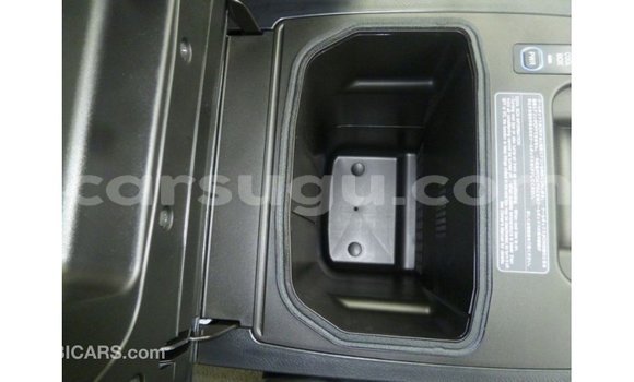 Acheter Import Voiture Toyota Land Cruiser Noir à Import - Dubai, Burkina-Faso Acheter Import Voiture Toyota Land Cruiser Noir à Import - Dubai, Burkina-Faso