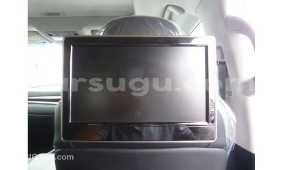 Sayi Imported Lexus LX White Mota in Import - Dubai a Burkina Faso Sayi Imported Lexus LX White Mota in Import - Dubai a Burkina Faso