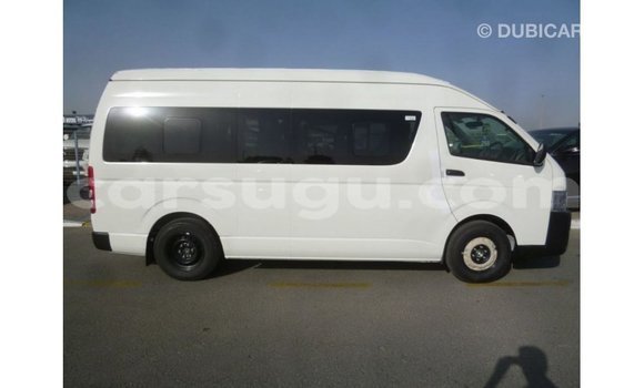 Sayi Imported Toyota Hiace White Mota in Import - Dubai a Burkina Faso Sayi Imported Toyota Hiace White Mota in Import - Dubai a Burkina Faso