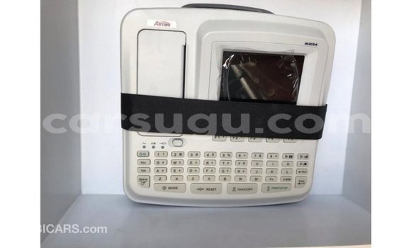 Sayi Imported Toyota Hiace White Mota in Import - Dubai a Burkina Faso Sayi Imported Toyota Hiace White Mota in Import - Dubai a Burkina Faso