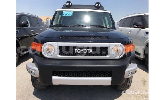 Acheter Import Voiture Toyota FJ Cruiser Noir à Import - Dubai, Burkina-Faso Acheter Import Voiture Toyota FJ Cruiser Noir à Import - Dubai, Burkina-Faso