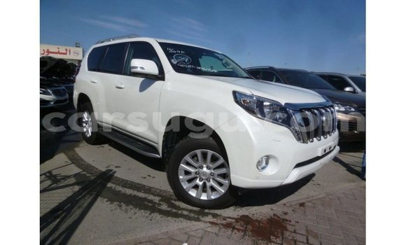 Acheter Import Voiture Toyota Prado Blanc à Import - Dubai, Burkina-Faso Acheter Import Voiture Toyota Prado Blanc à Import - Dubai, Burkina-Faso
