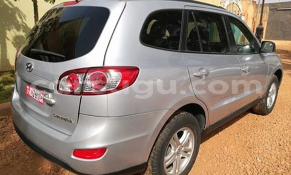 Acheter Neuf Voiture Hyundai Santa Fe Gris à Ouagadougou, Burkina-Faso Acheter Neuf Voiture Hyundai Santa Fe Gris à Ouagadougou, Burkina-Faso