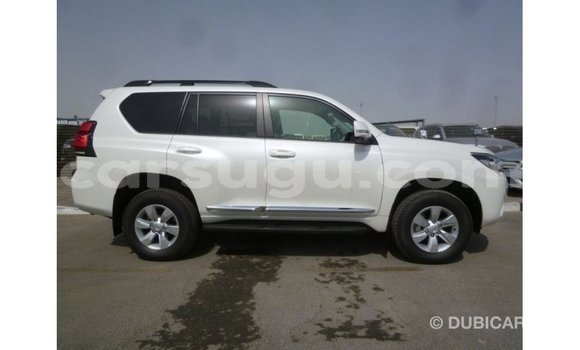 Acheter Import Voiture Toyota Prado Blanc à Import - Dubai, Burkina-Faso Acheter Import Voiture Toyota Prado Blanc à Import - Dubai, Burkina-Faso