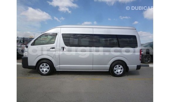 Sayi Imported Toyota Hiace Sauran Mota in Import - Dubai a Burkina Faso Sayi Imported Toyota Hiace Sauran Mota in Import - Dubai a Burkina Faso