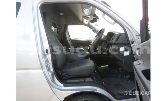 Sayi Imported Toyota Hiace Sauran Mota in Import - Dubai a Burkina Faso Sayi Imported Toyota Hiace Sauran Mota in Import - Dubai a Burkina Faso