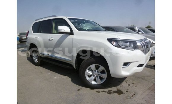 Acheter Import Voiture Toyota Prado Blanc à Import - Dubai, Burkina-Faso Acheter Import Voiture Toyota Prado Blanc à Import - Dubai, Burkina-Faso