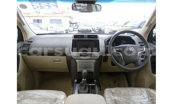 Acheter Import Voiture Toyota Prado Blanc à Import - Dubai, Burkina-Faso Acheter Import Voiture Toyota Prado Blanc à Import - Dubai, Burkina-Faso