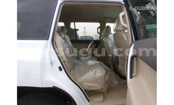 Acheter Import Voiture Toyota Prado Blanc à Import - Dubai, Burkina-Faso Acheter Import Voiture Toyota Prado Blanc à Import - Dubai, Burkina-Faso