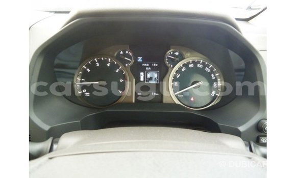 Acheter Import Voiture Toyota Prado Blanc à Import - Dubai, Burkina-Faso Acheter Import Voiture Toyota Prado Blanc à Import - Dubai, Burkina-Faso