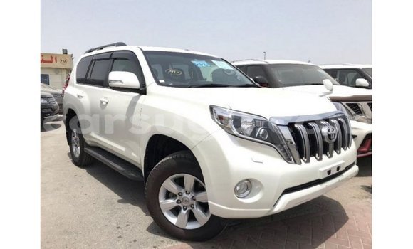 Sayi Imported Toyota Prado White Mota in Import - Dubai a Burkina Faso Sayi Imported Toyota Prado White Mota in Import - Dubai a Burkina Faso