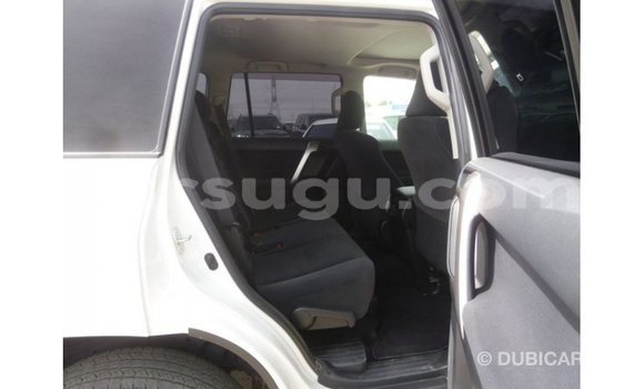 Sayi Imported Toyota Prado White Mota in Import - Dubai a Burkina Faso Sayi Imported Toyota Prado White Mota in Import - Dubai a Burkina Faso
