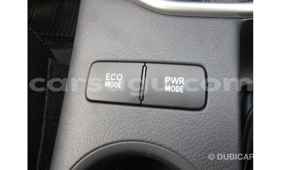 Sayi Imported Toyota Hilux Black Mota in Import - Dubai a Burkina Faso Sayi Imported Toyota Hilux Black Mota in Import - Dubai a Burkina Faso