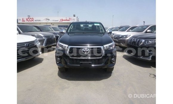 Sayi Imported Toyota Hilux Black Mota in Import - Dubai a Burkina Faso Sayi Imported Toyota Hilux Black Mota in Import - Dubai a Burkina Faso