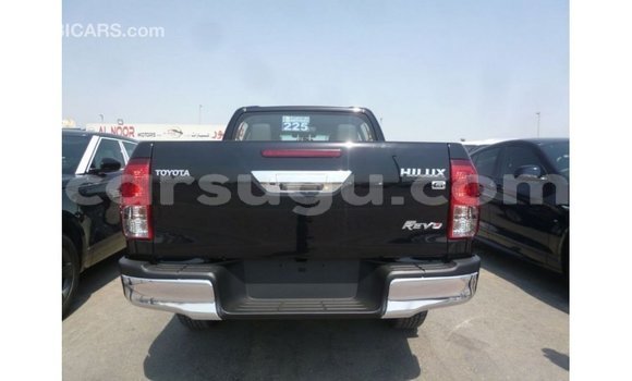 Acheter Import Voiture Toyota Hilux Noir à Import - Dubai, Burkina-Faso Acheter Import Voiture Toyota Hilux Noir à Import - Dubai, Burkina-Faso