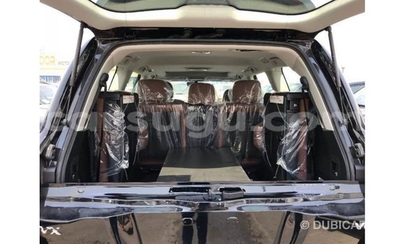Sayi Imported Toyota Land Cruiser Black Mota in Import - Dubai a Burkina Faso Sayi Imported Toyota Land Cruiser Black Mota in Import - Dubai a Burkina Faso