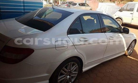 Acheter Neuf Voiture Mercedes-Benz C–Class Blanc à Ouagadougou, Burkina-Faso Acheter Neuf Voiture Mercedes-Benz C–Class Blanc à Ouagadougou, Burkina-Faso