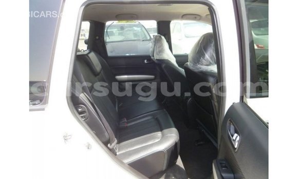 Sayi Imported Nissan Evalia White Babbar mota in Import - Dubai a Burkina Faso Sayi Imported Nissan Evalia White Babbar mota in Import - Dubai a Burkina Faso