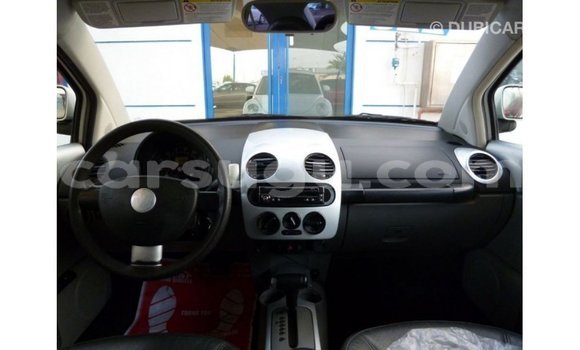 Acheter Import Voiture Volkswagen Beetle Blanc à Import - Dubai, Burkina-Faso Acheter Import Voiture Volkswagen Beetle Blanc à Import - Dubai, Burkina-Faso