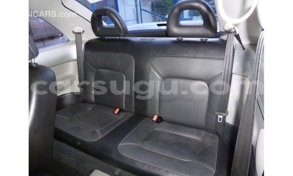 Acheter Import Voiture Volkswagen Beetle Blanc à Import - Dubai, Burkina-Faso Acheter Import Voiture Volkswagen Beetle Blanc à Import - Dubai, Burkina-Faso