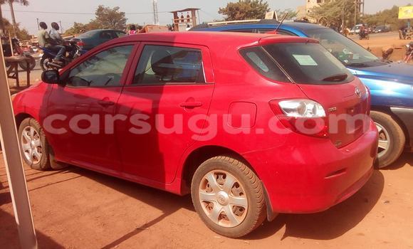 Acheter Neuf Voiture Toyota Matrix Rouge à Ouagadougou, Burkina-Faso Acheter Neuf Voiture Toyota Matrix Rouge à Ouagadougou, Burkina-Faso