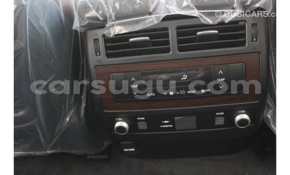 Buy Import Toyota Land Cruiser White Car in Import - Dubai in Burkina Faso Buy Import Toyota Land Cruiser White Car in Import - Dubai in Burkina Faso
