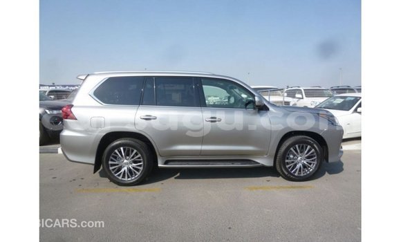 Sayi Imported Lexus LX Sauran Mota in Import - Dubai a Burkina Faso Sayi Imported Lexus LX Sauran Mota in Import - Dubai a Burkina Faso