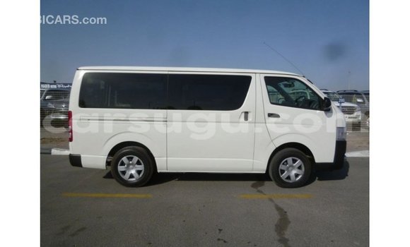 Sayi Imported Toyota Hiace White Mota in Import - Dubai a Burkina Faso Sayi Imported Toyota Hiace White Mota in Import - Dubai a Burkina Faso