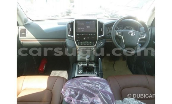 Sayi Imported Toyota Land Cruiser Blue Mota in Import - Dubai a Burkina Faso Sayi Imported Toyota Land Cruiser Blue Mota in Import - Dubai a Burkina Faso