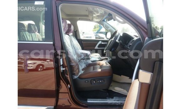 Sayi Imported Toyota Land Cruiser Red Mota in Import - Dubai a Burkina Faso Sayi Imported Toyota Land Cruiser Red Mota in Import - Dubai a Burkina Faso