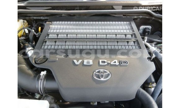 Sayi Imported Toyota Land Cruiser Black Mota in Import - Dubai a Burkina Faso Sayi Imported Toyota Land Cruiser Black Mota in Import - Dubai a Burkina Faso