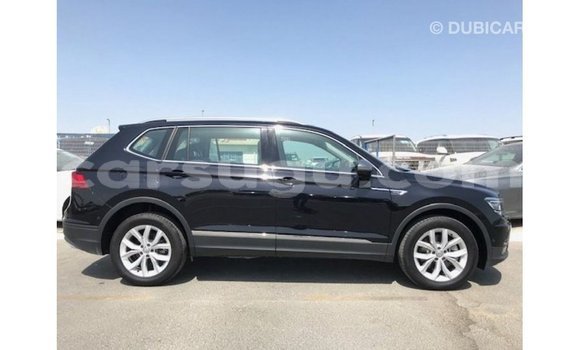 Sayi Imported Volkswagen Tiguan Black Mota in Import - Dubai a Burkina Faso Sayi Imported Volkswagen Tiguan Black Mota in Import - Dubai a Burkina Faso