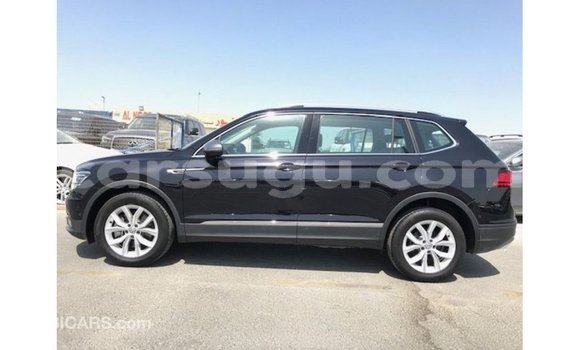 Sayi Imported Volkswagen Tiguan Black Mota in Import - Dubai a Burkina Faso Sayi Imported Volkswagen Tiguan Black Mota in Import - Dubai a Burkina Faso