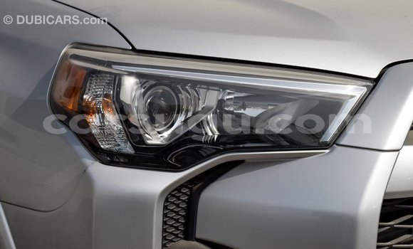 Sayi Imported Toyota HiAce Sauran Babbar mota in Import - Dubai a Burkina Faso Sayi Imported Toyota HiAce Sauran Babbar mota in Import - Dubai a Burkina Faso