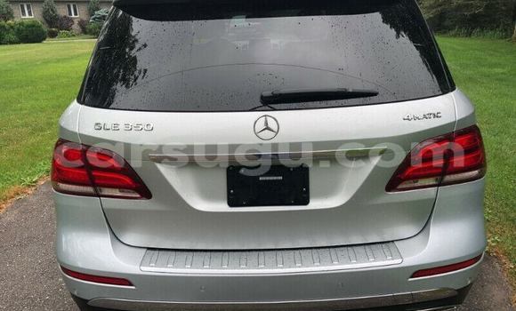 Acheter Occasion Voiture Mercedes-Benz GLE Gris à Ouagadougou, Burkina-Faso Acheter Occasion Voiture Mercedes-Benz GLE Gris à Ouagadougou, Burkina-Faso