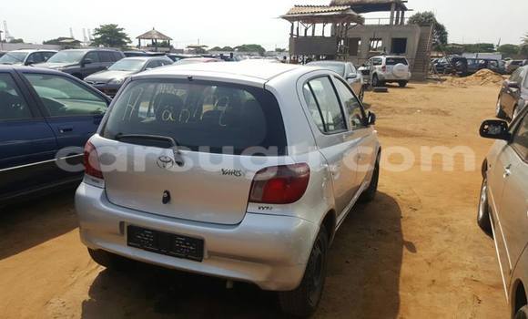 Sayi Sabo Toyota Yaris Azurfa Mota in Ouagadougou a Burkina Faso Sayi Sabo Toyota Yaris Azurfa Mota in Ouagadougou a Burkina Faso