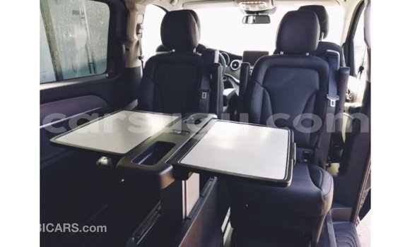 Buy Import Mercedes-Benz 250 Black Car in Import - Dubai in Burkina Faso Buy Import Mercedes-Benz 250 Black Car in Import - Dubai in Burkina Faso