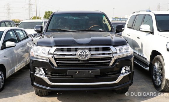 Sayi Imported Toyota Land Cruiser Black Mota in Import - Dubai a Burkina Faso Sayi Imported Toyota Land Cruiser Black Mota in Import - Dubai a Burkina Faso