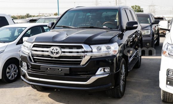 Sayi Imported Toyota Land Cruiser Black Mota in Import - Dubai a Burkina Faso Sayi Imported Toyota Land Cruiser Black Mota in Import - Dubai a Burkina Faso