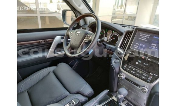 Buy Import Toyota Land Cruiser Black Car in Import - Dubai in Burkina Faso Buy Import Toyota Land Cruiser Black Car in Import - Dubai in Burkina Faso