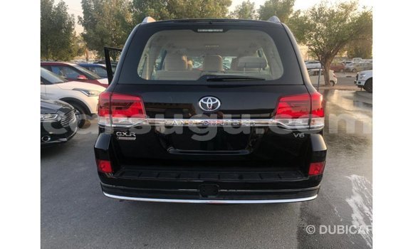 Acheter Import Voiture Toyota Land Cruiser Noir à Import - Dubai, Burkina-Faso Acheter Import Voiture Toyota Land Cruiser Noir à Import - Dubai, Burkina-Faso