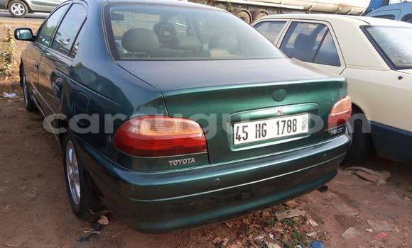 Acheter Neuf Voiture Toyota Avensis Vert à Ouagadougou, Burkina-Faso Acheter Neuf Voiture Toyota Avensis Vert à Ouagadougou, Burkina-Faso