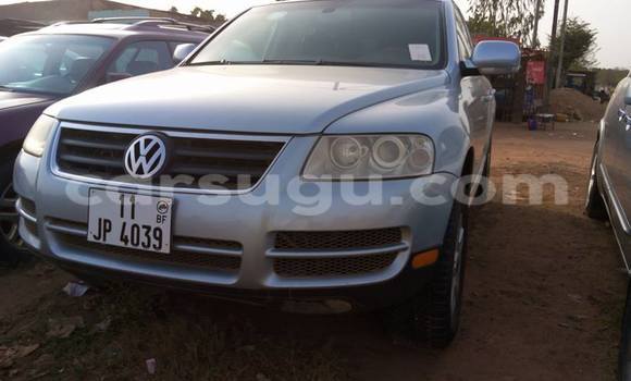 Acheter Neuf Voiture Volkswagen Touareg Gris à Ouagadougou, Burkina-Faso Acheter Neuf Voiture Volkswagen Touareg Gris à Ouagadougou, Burkina-Faso