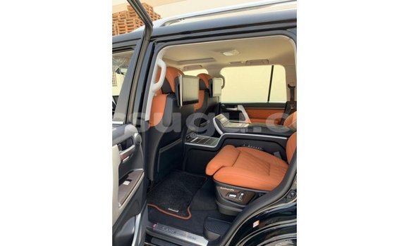 Buy Import Toyota Land Cruiser Black Car in Import - Dubai in Burkina Faso Buy Import Toyota Land Cruiser Black Car in Import - Dubai in Burkina Faso