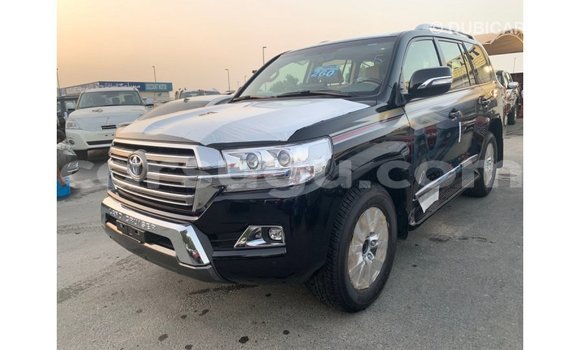 Acheter Import Voiture Toyota Land Cruiser Noir à Import - Dubai, Burkina-Faso Acheter Import Voiture Toyota Land Cruiser Noir à Import - Dubai, Burkina-Faso