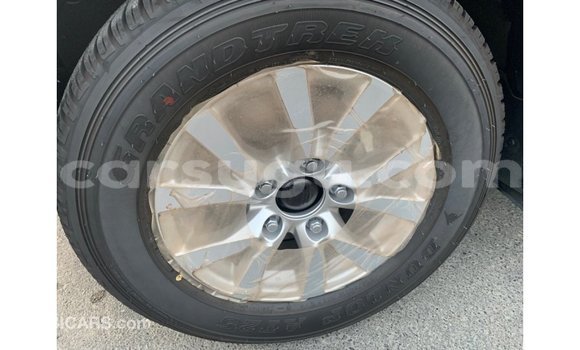 Acheter Import Voiture Toyota Land Cruiser Noir à Import - Dubai, Burkina-Faso Acheter Import Voiture Toyota Land Cruiser Noir à Import - Dubai, Burkina-Faso